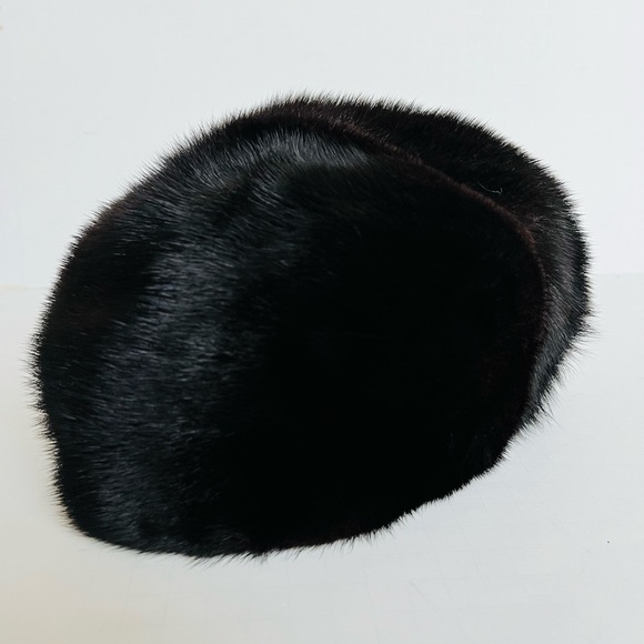 Mink Fir Hat - Picture 3 of 5